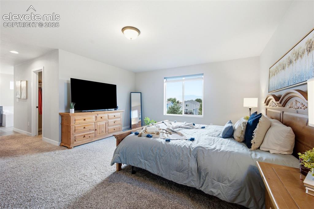 Image 20 of 50: Primary Bedroom - upper (cont)