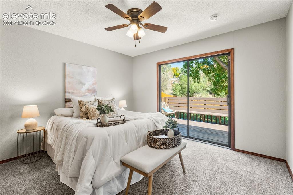Image 19 of 40: Bedroom
