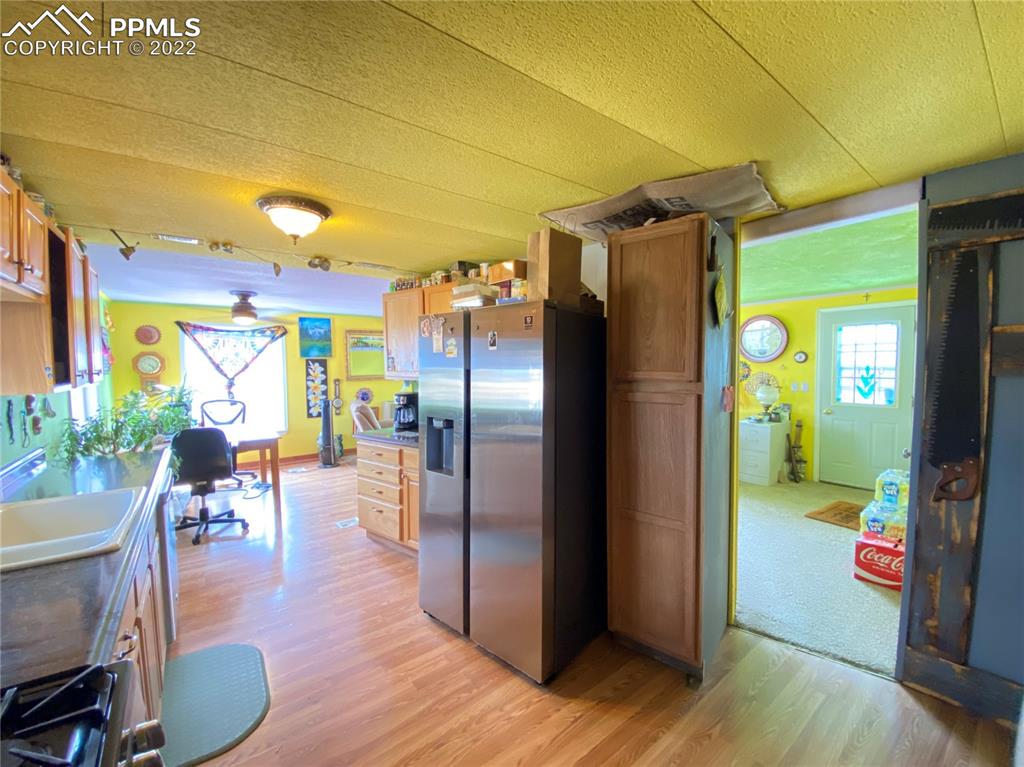 Listing 1905584, Image 12 of 35