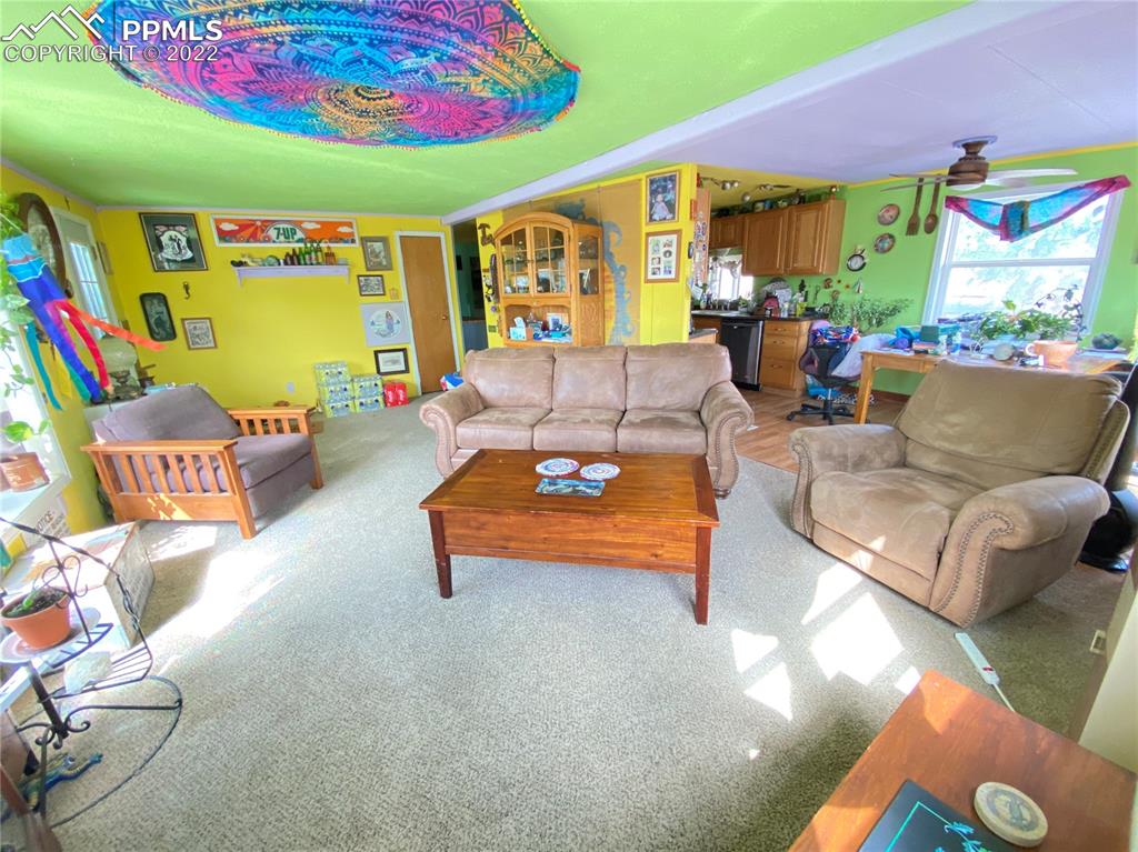 Listing 1905584, Image 7 of 35