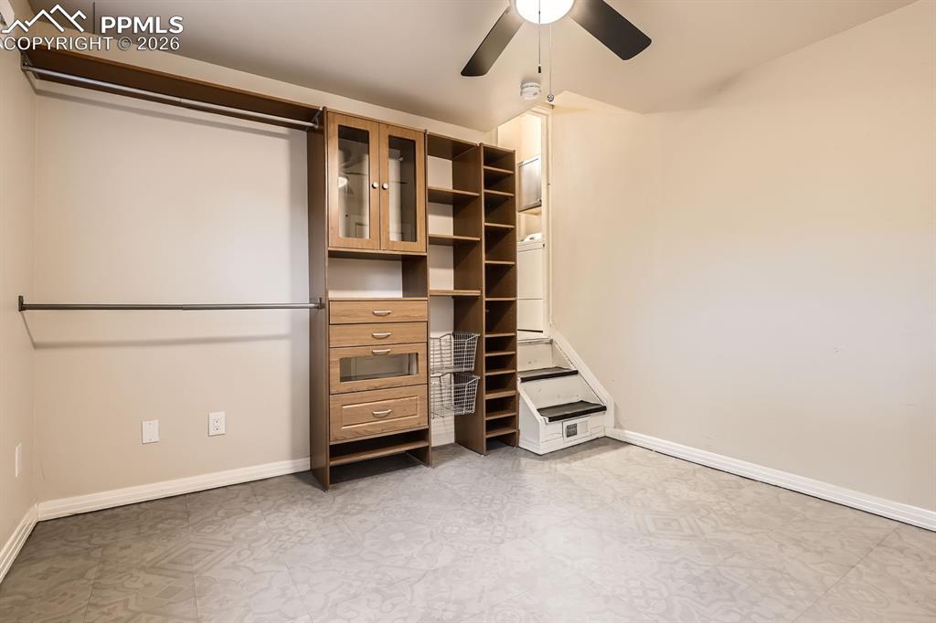 Image 16 of 28: Lower Unit Bedroom 2