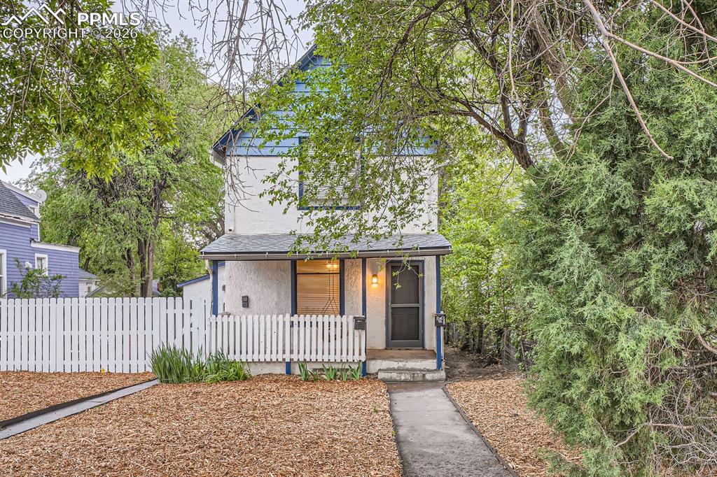 Image 2 of 28: Front of Structure