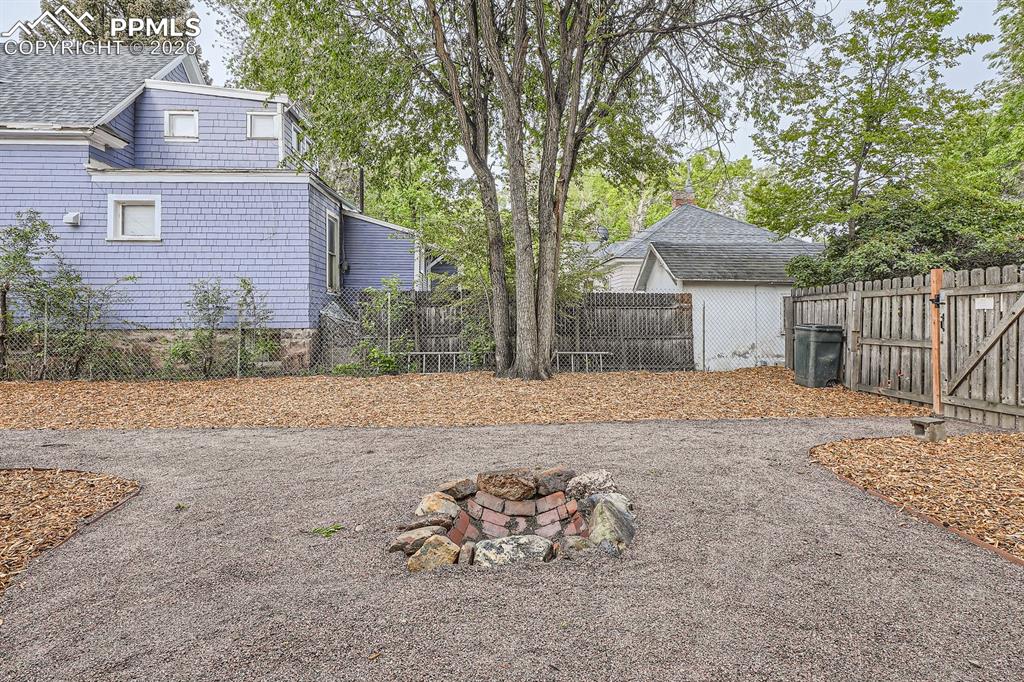 Image 28 of 28: Backyard