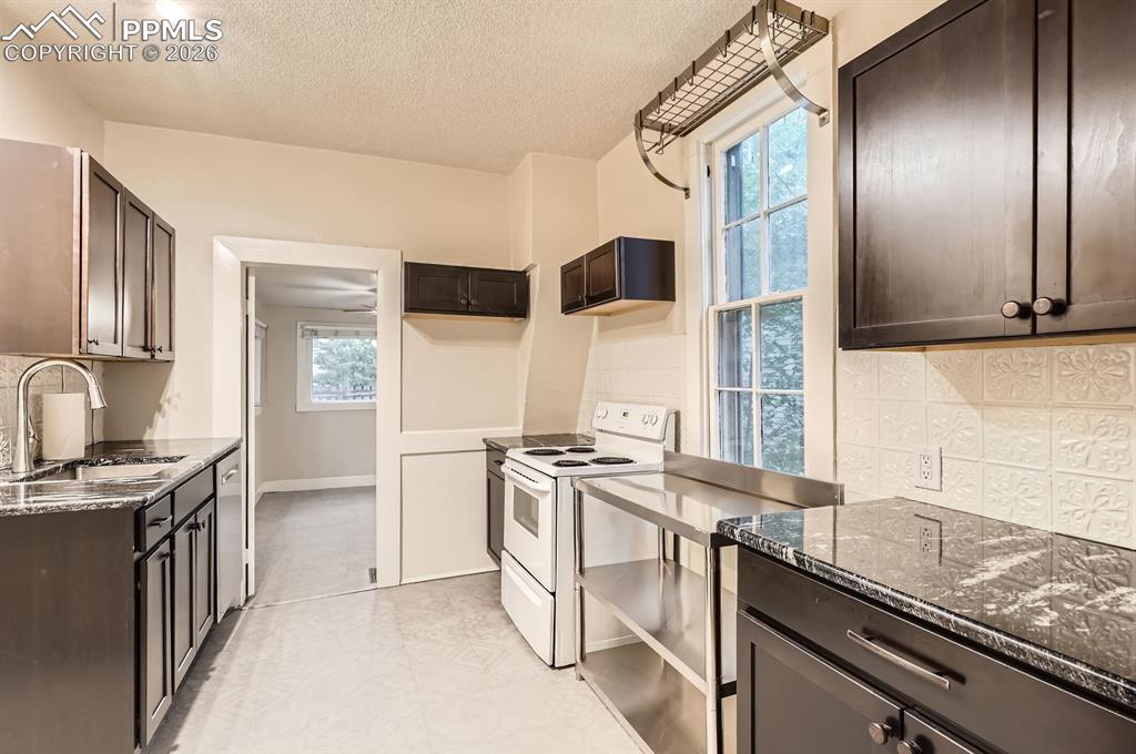 Image 9 of 28: Lower Unit Kitchen