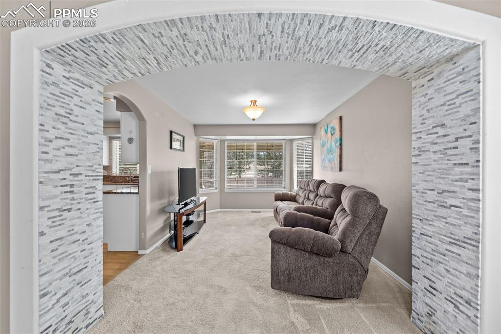 Image 5 of 40: Living Room