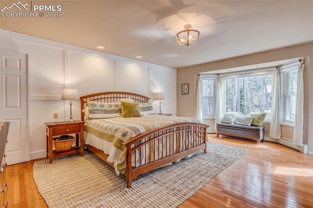 Image 2 of 50: Beautiful primary bedroom