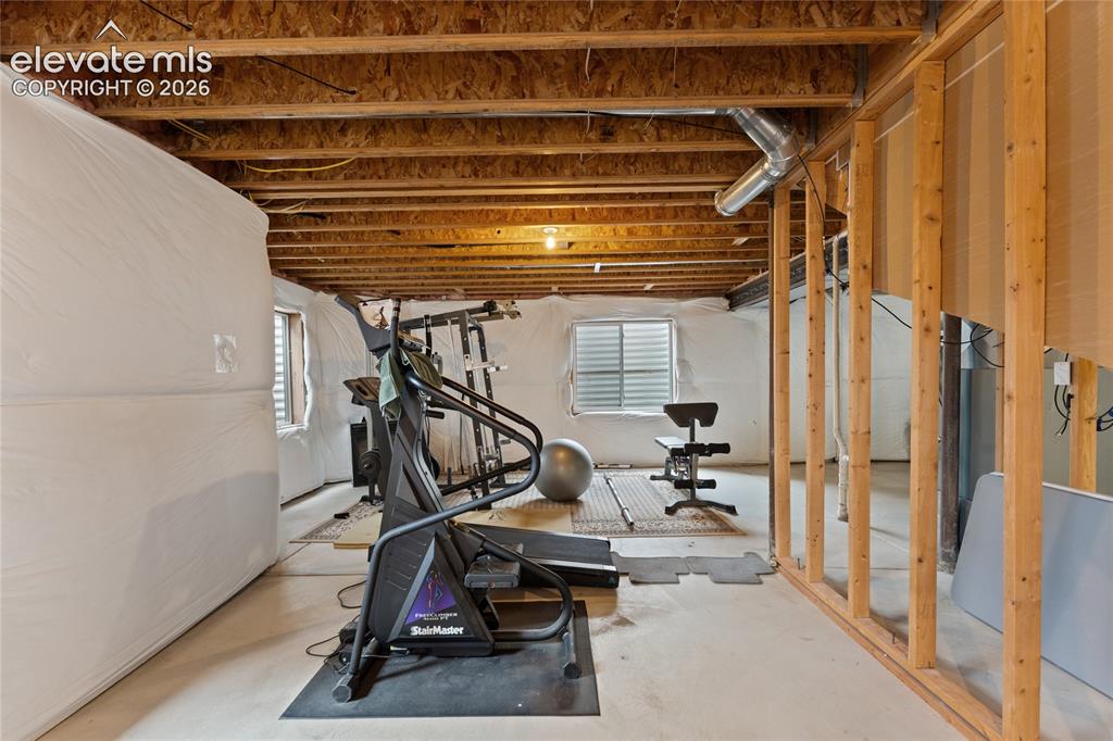Image 41 of 48: Exercise Room