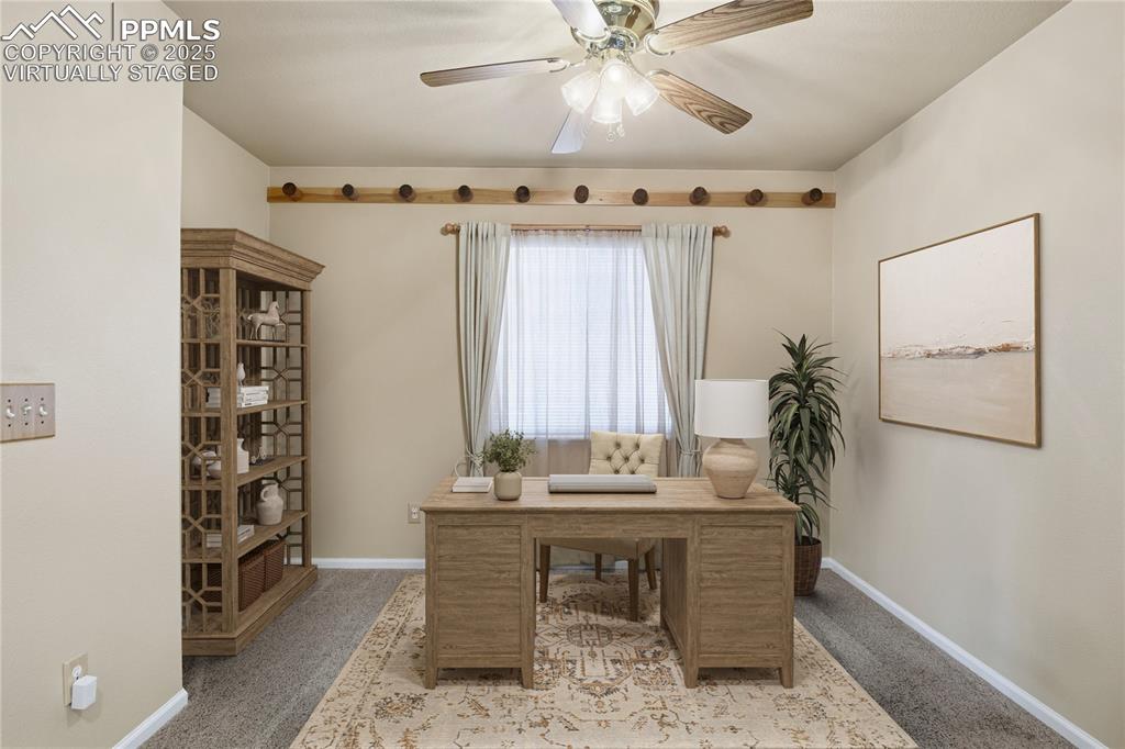 Image 15 of 39: Virtually staged office