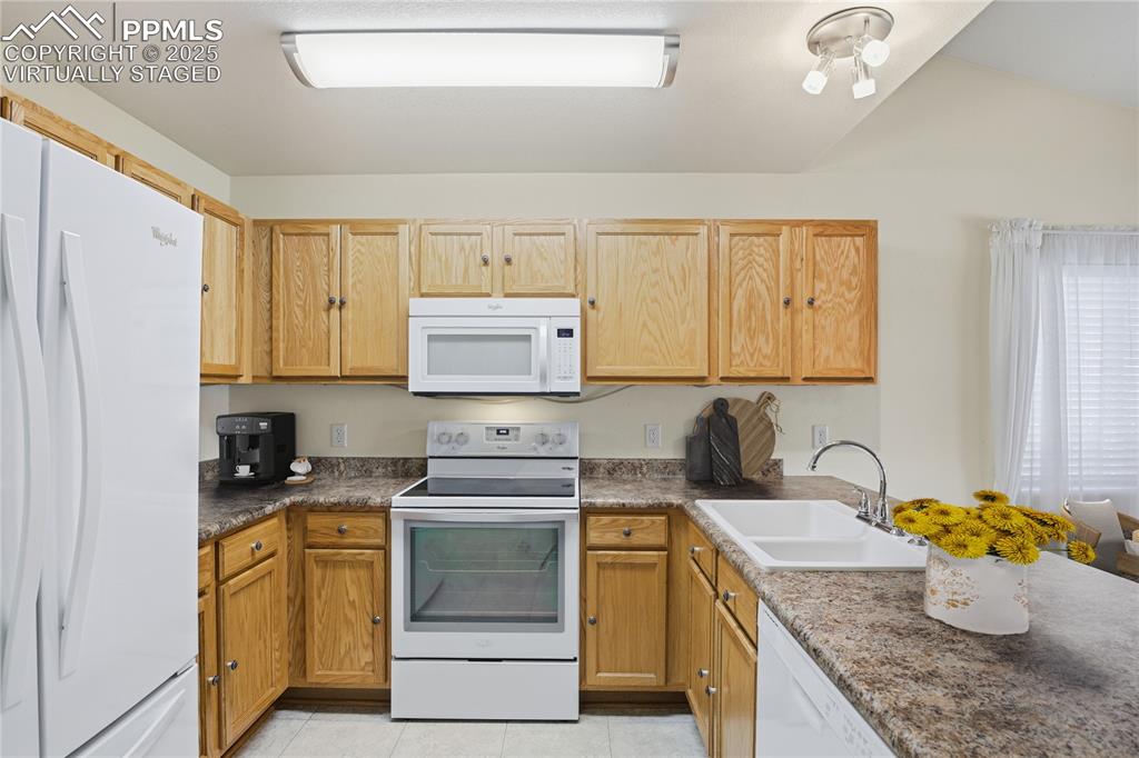 Image 30 of 39: Virtually staged