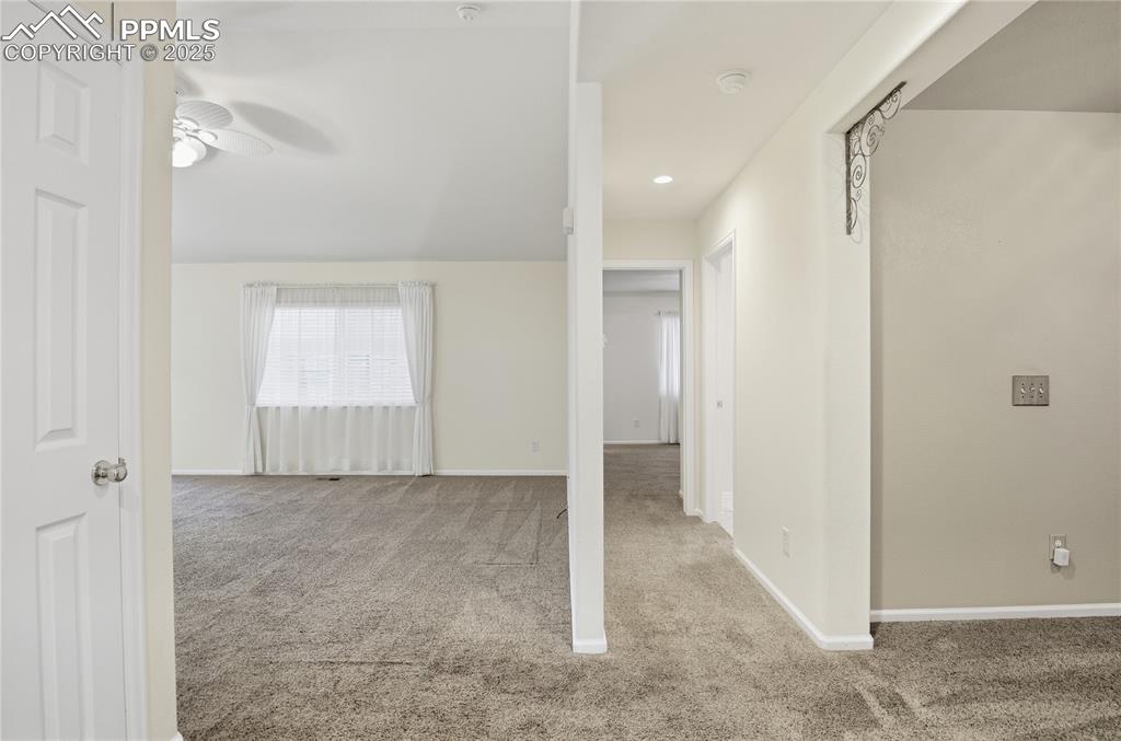 Image 9 of 39: Entry