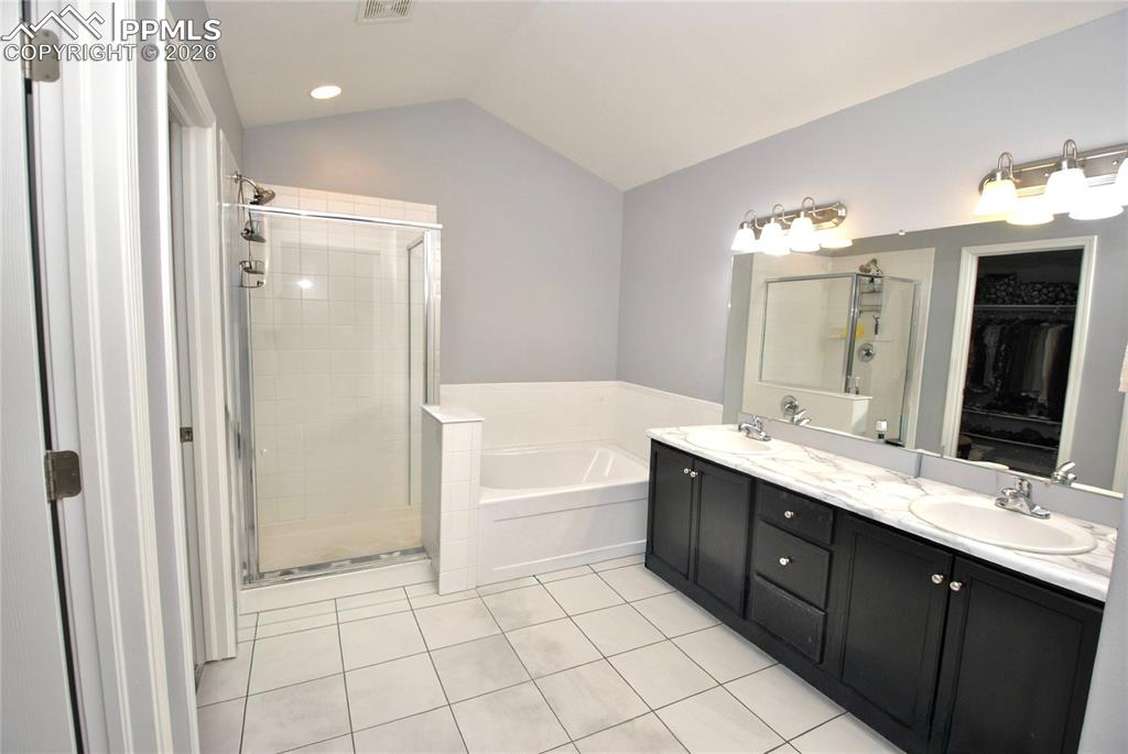 Image 11 of 20: Master Bathroom