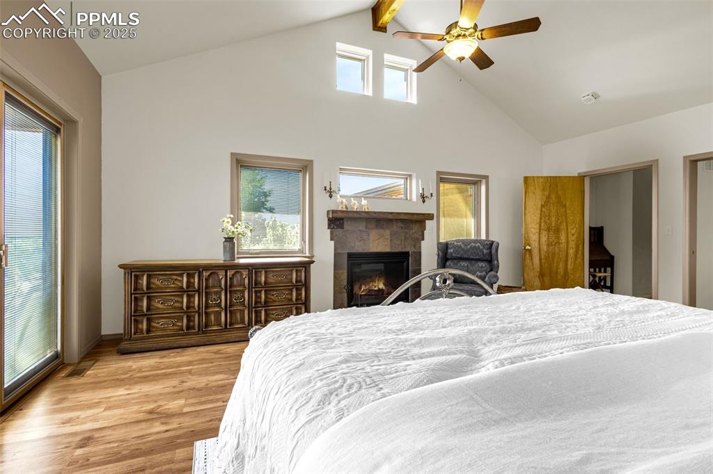 Image 22 of 50: Master Bedroom