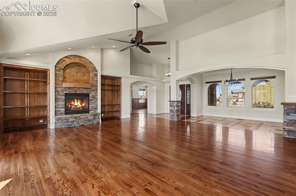 Image 7 of 50: Stunning Great Room, Vaulted Ceilings, Solid Wood Floors, Windows of Natura