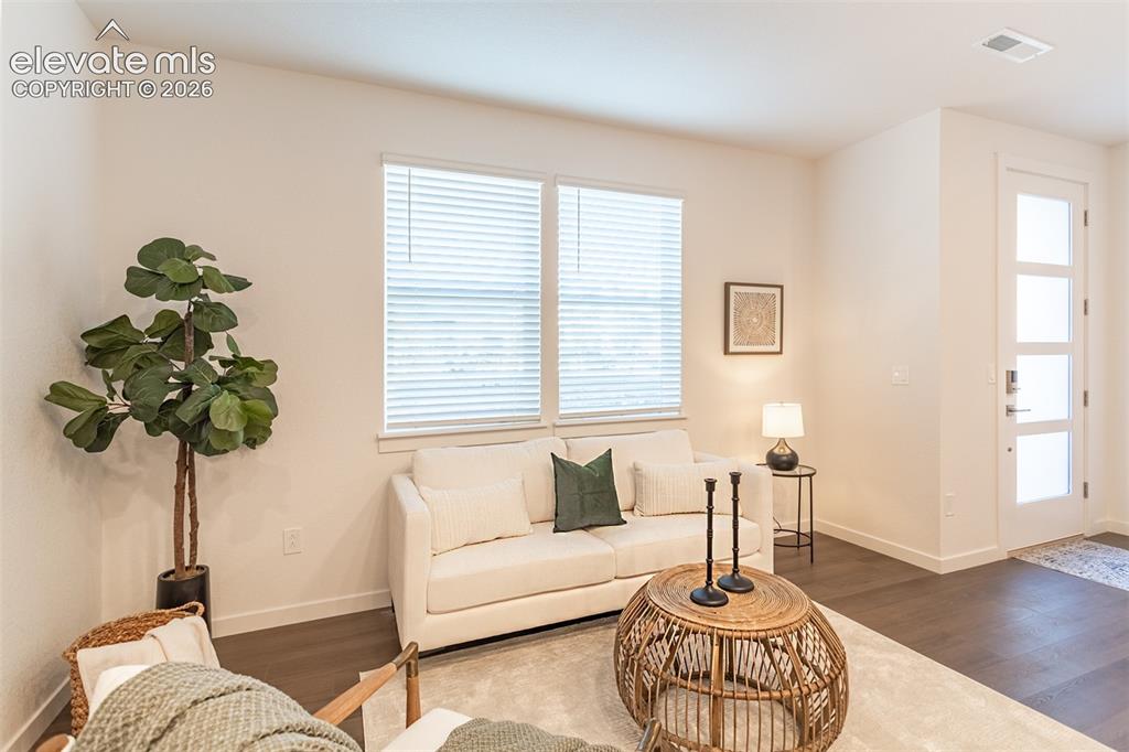 Image 19 of 28: Living Room