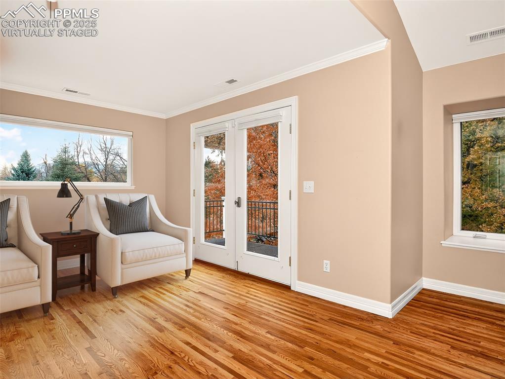 Image 34 of 50: Virtually staged