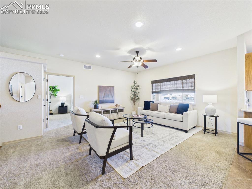 Image 9 of 50: Living Room