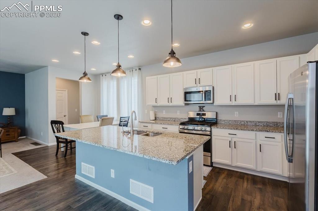 Image 12 of 46: Kitchen