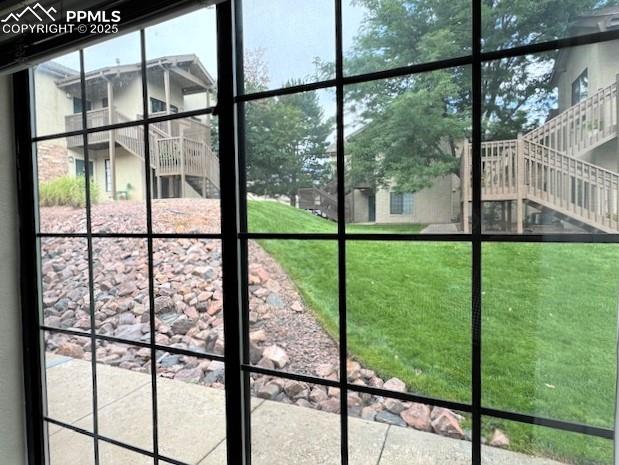 Image 10 of 32: Featuring large windows to let in the light