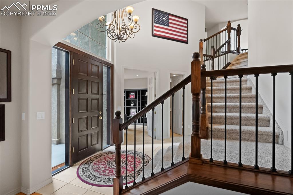 Image 5 of 40: Entry