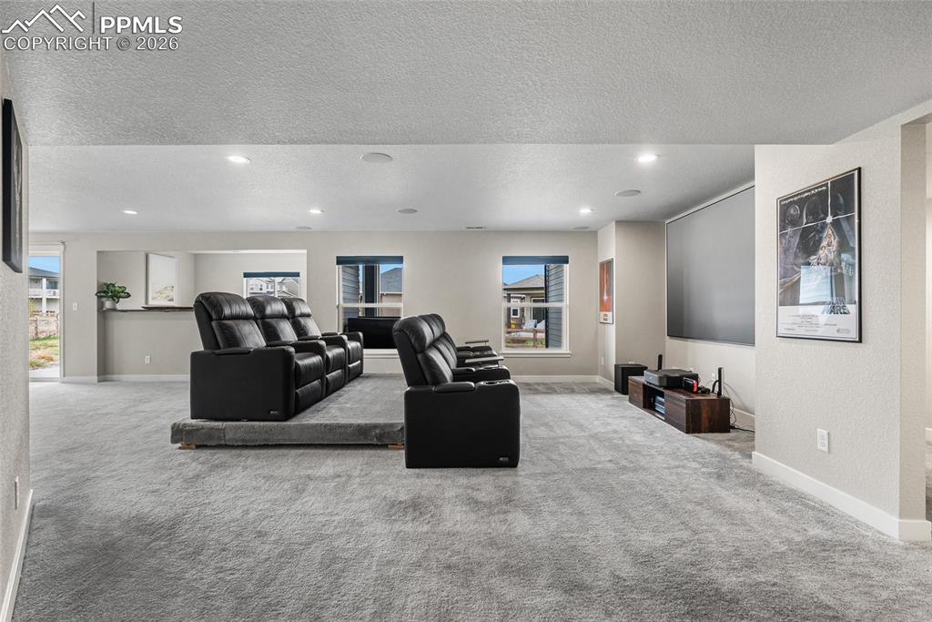 Image 20 of 29: Bathroom