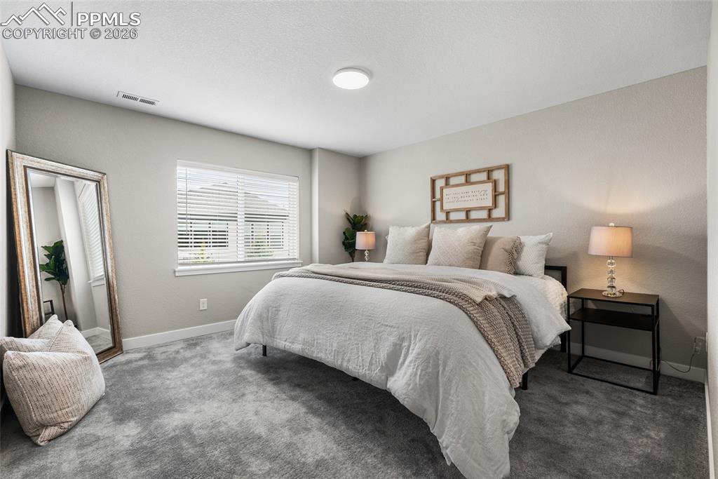 Image 24 of 29: Basement Wet-Bar