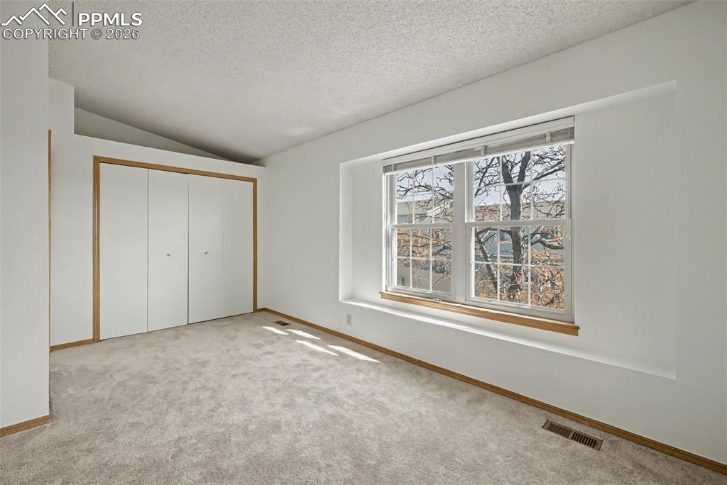 Image 20 of 40: Bedroom