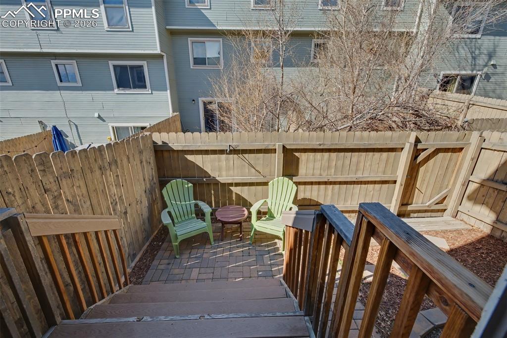 Image 36 of 40: Patio