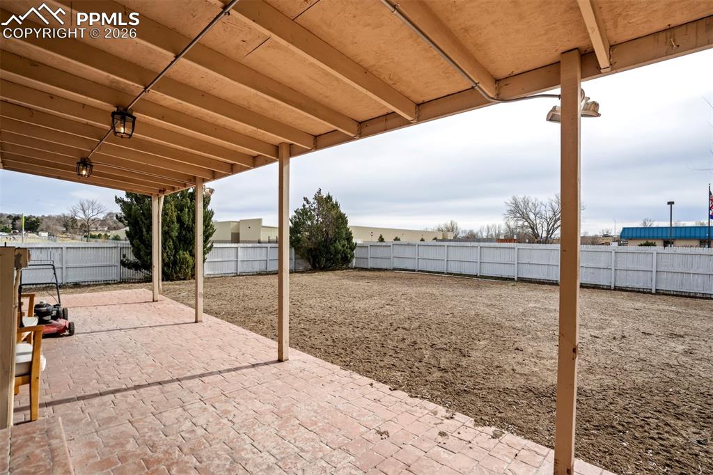 Image 44 of 47: Patio