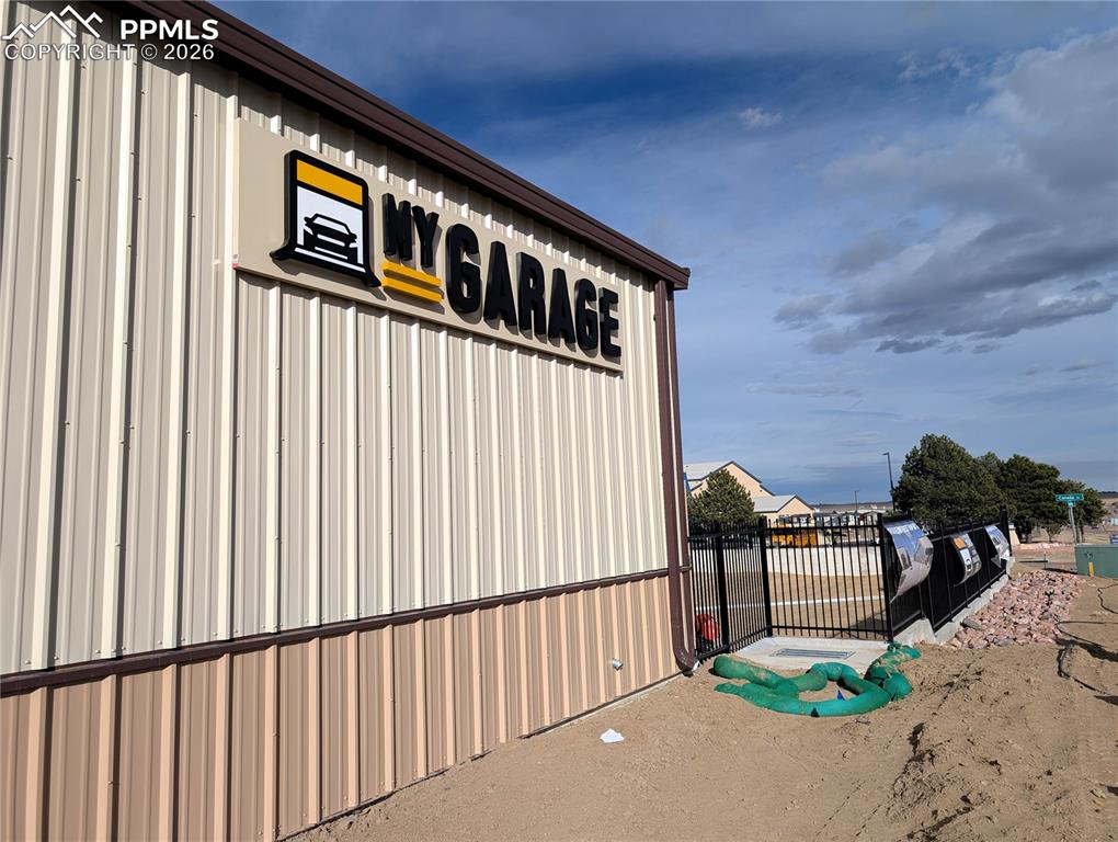 Image 10 of 10: Other