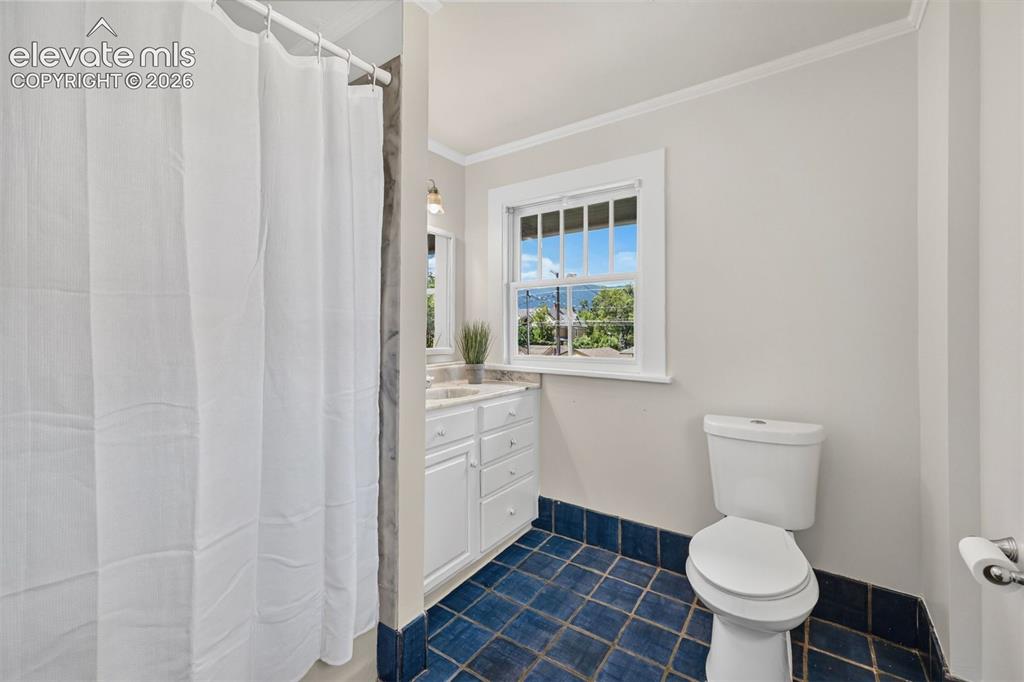 Image 9 of 36: Full bathroom on the upper level.