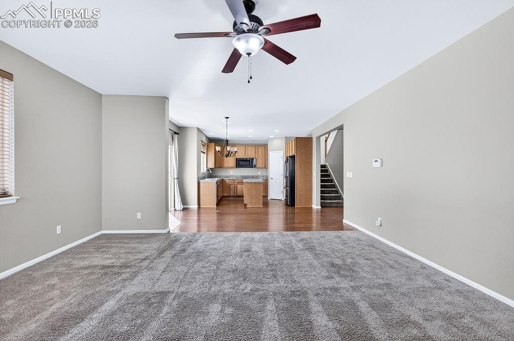 Image 15 of 45: Living Room