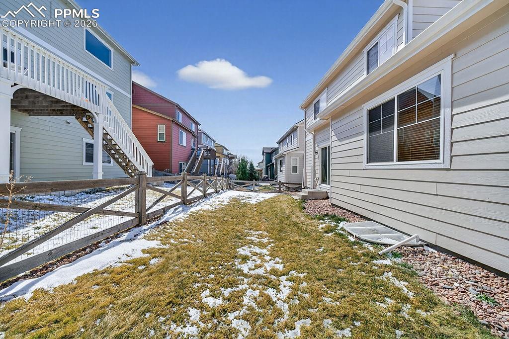 Image 45 of 45: Yard