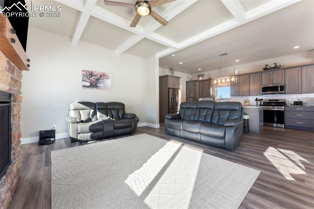 Image 5 of 42: Living Room