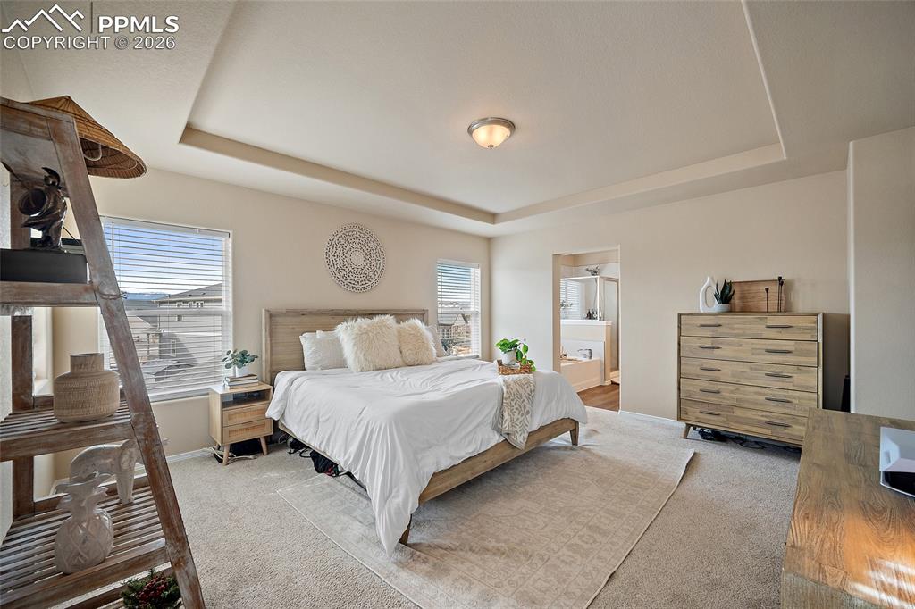 Image 24 of 49: Bedroom