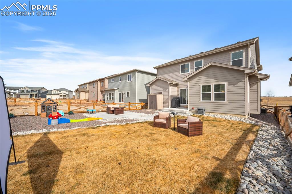 Image 36 of 49: Back of Structure