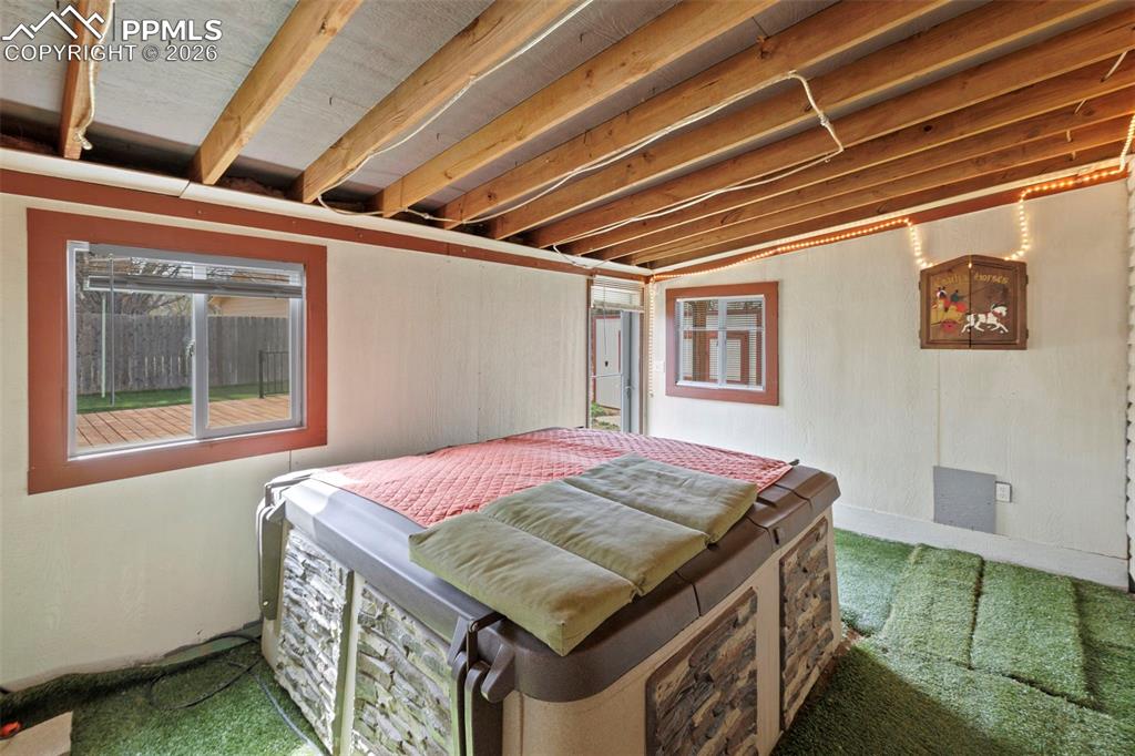 Image 37 of 50: Patio