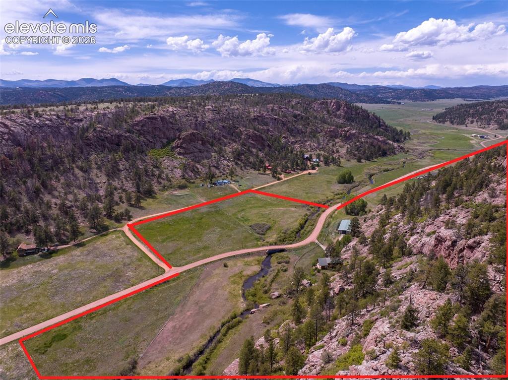 Image 7 of 50: Approximate property lines, buyer responsible for survey.