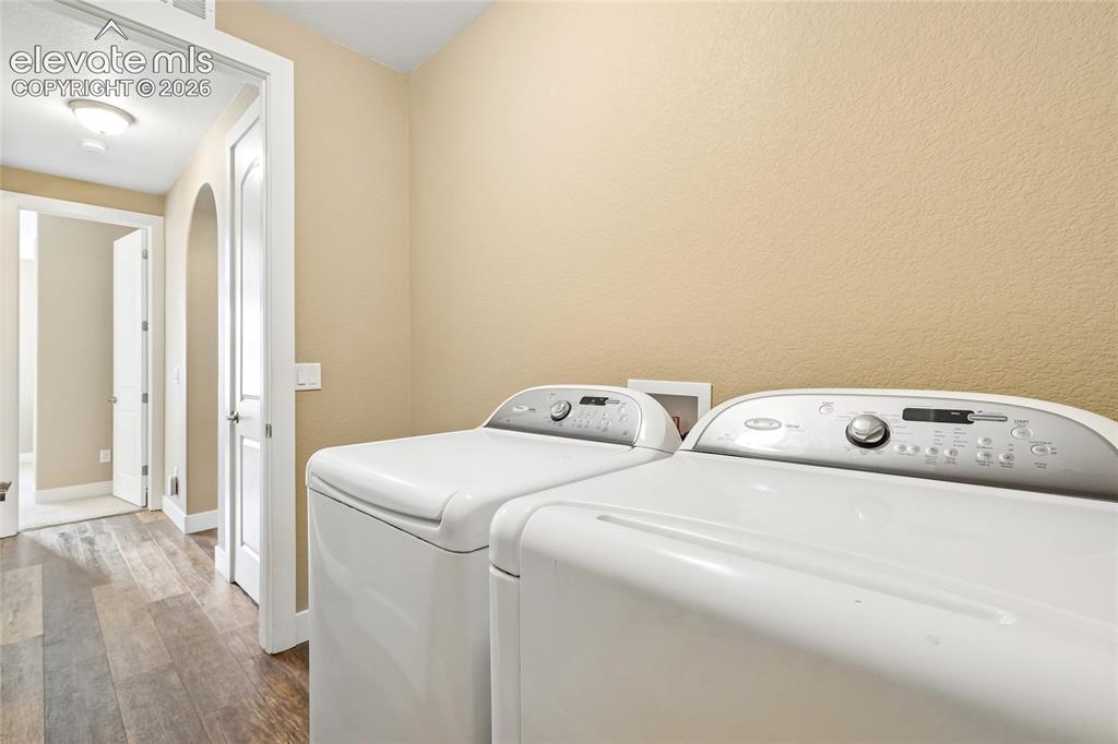 Image 25 of 43: Laundry