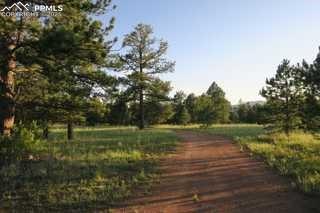 Image 24 of 36: View of property
