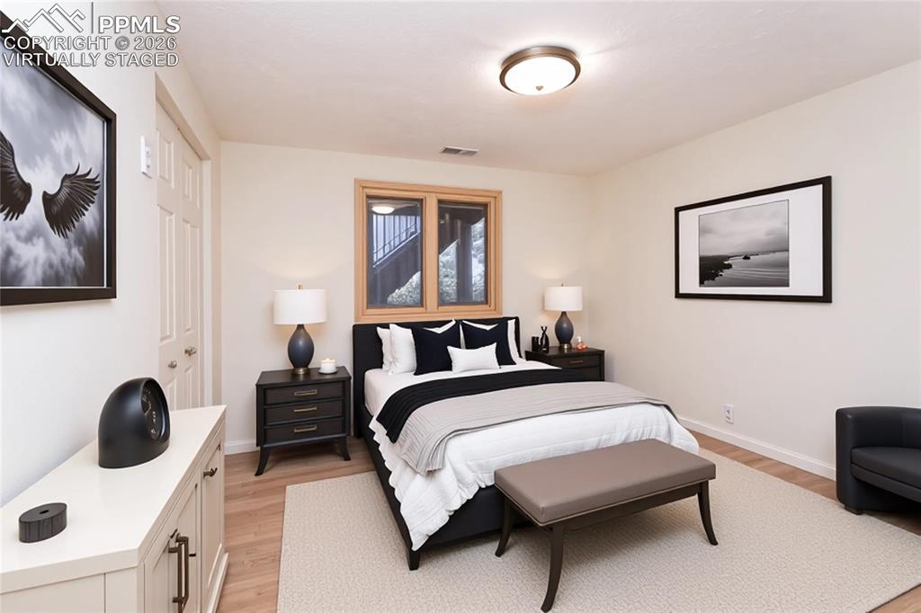 Image 37 of 50: Virtually Staged