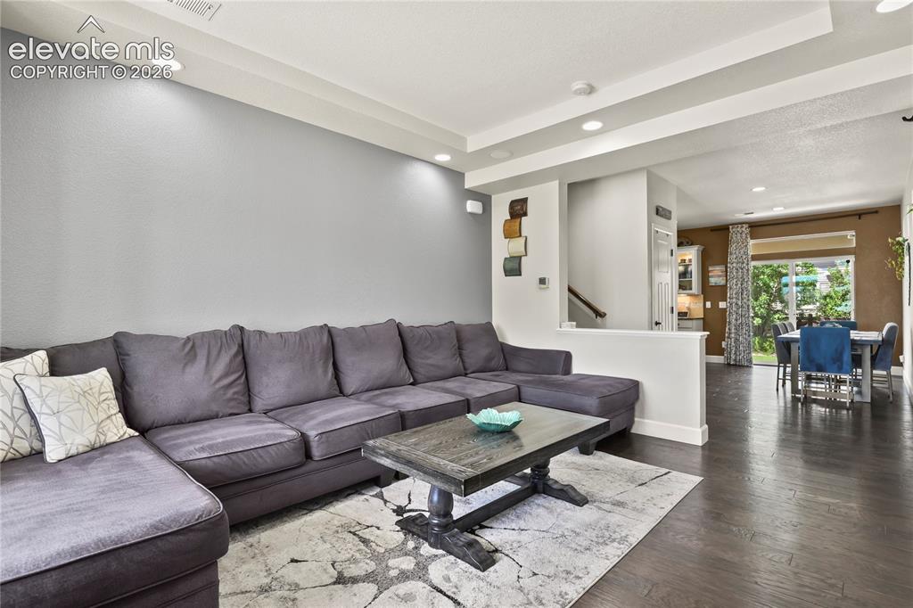 Image 5 of 41: Living Room