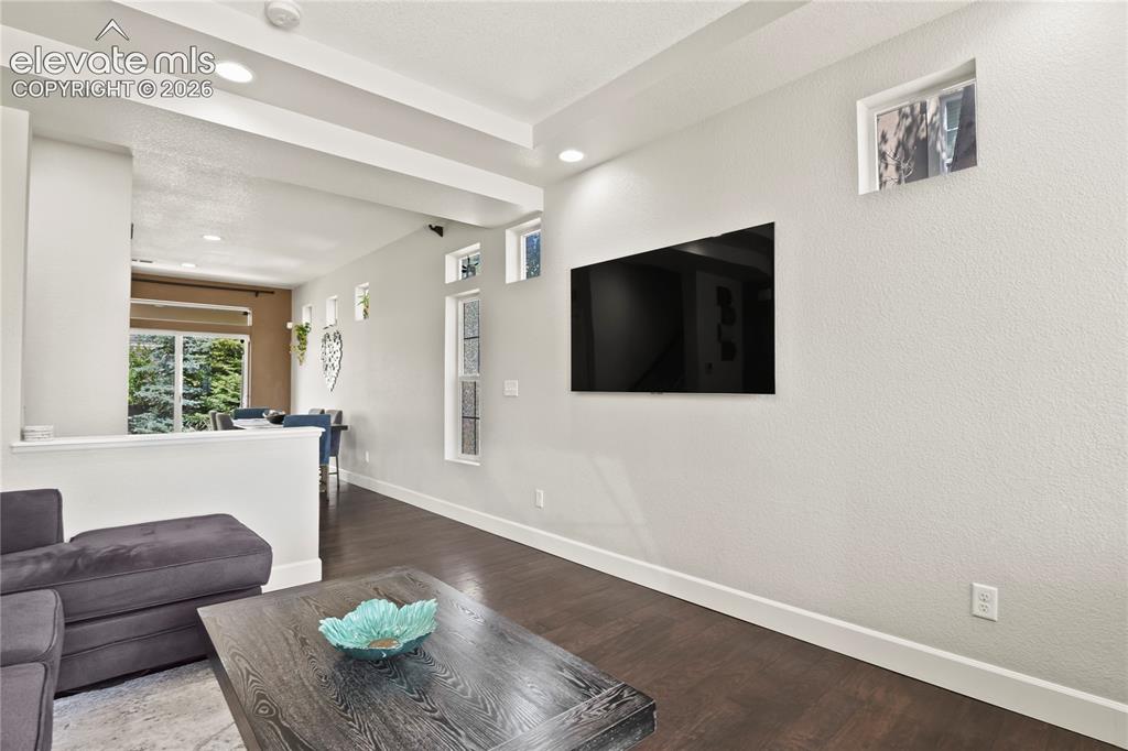 Image 6 of 41: Living Room