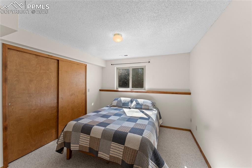 Image 40 of 48: Bedroom