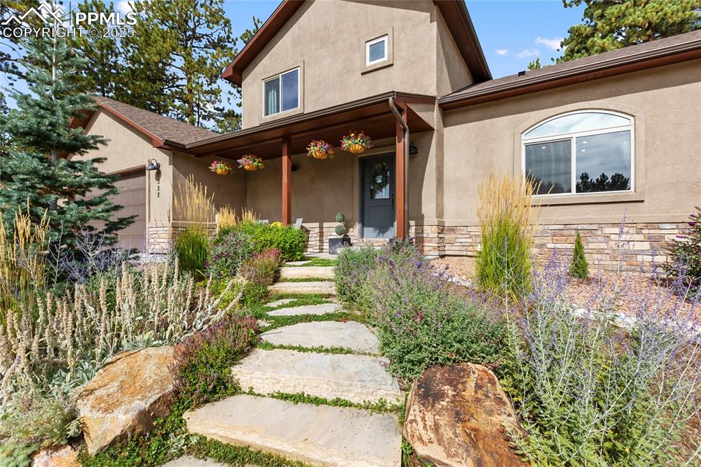 Image 3 of 40: Front of Structure