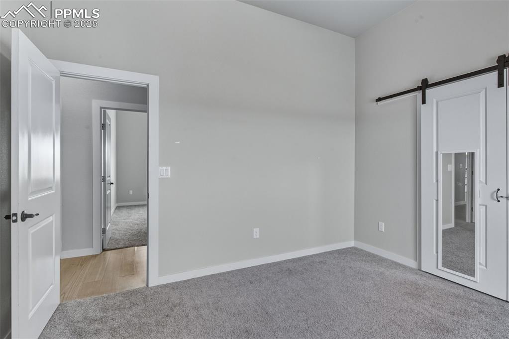 Image 23 of 50: Bedroom #2