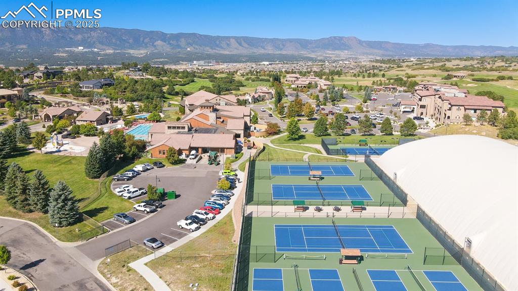 Image 43 of 46: Flying Horse Club