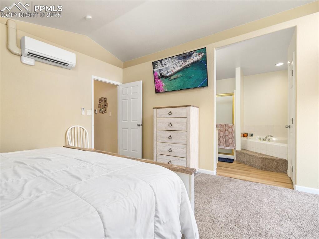 Image 18 of 38: Bedroom