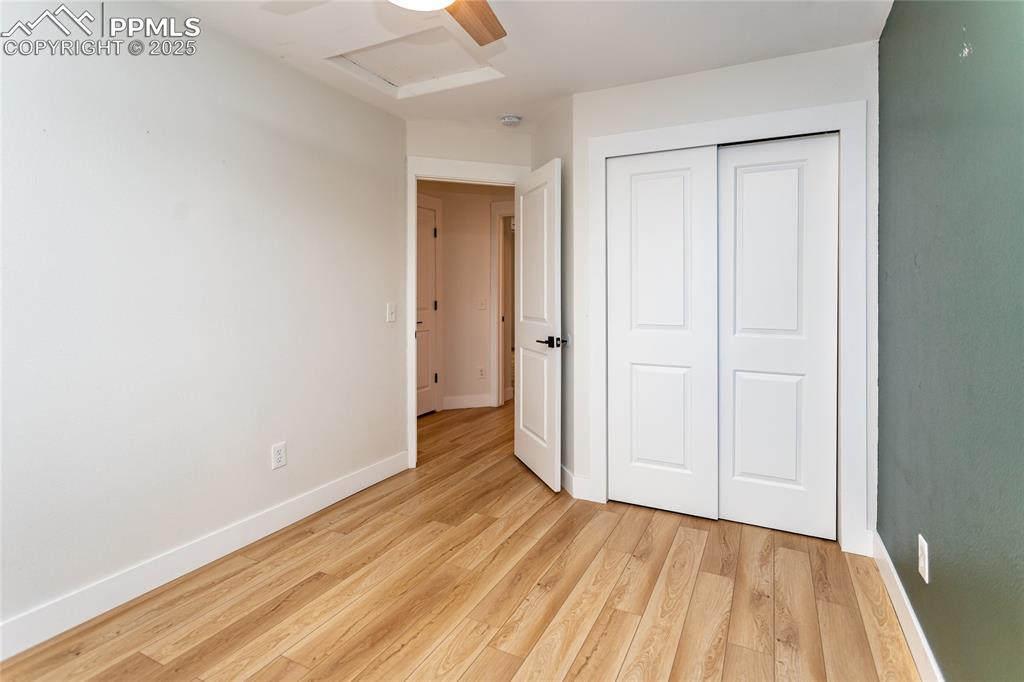 Image 30 of 45: Bedroom