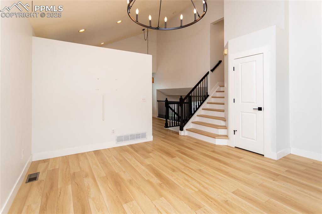 Image 5 of 45: Living Room