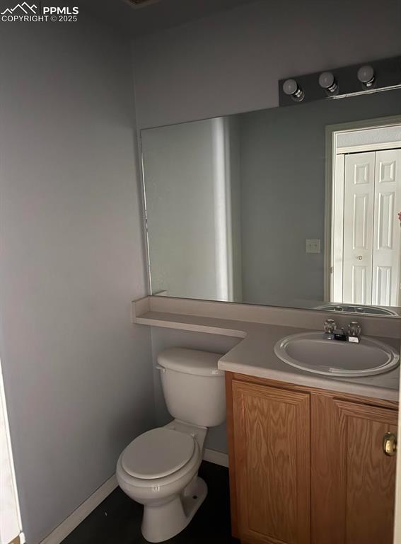 Image 9 of 9: Bathroom